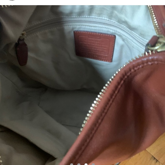 Vintage coach crossbody bag - Picture 4 of 14